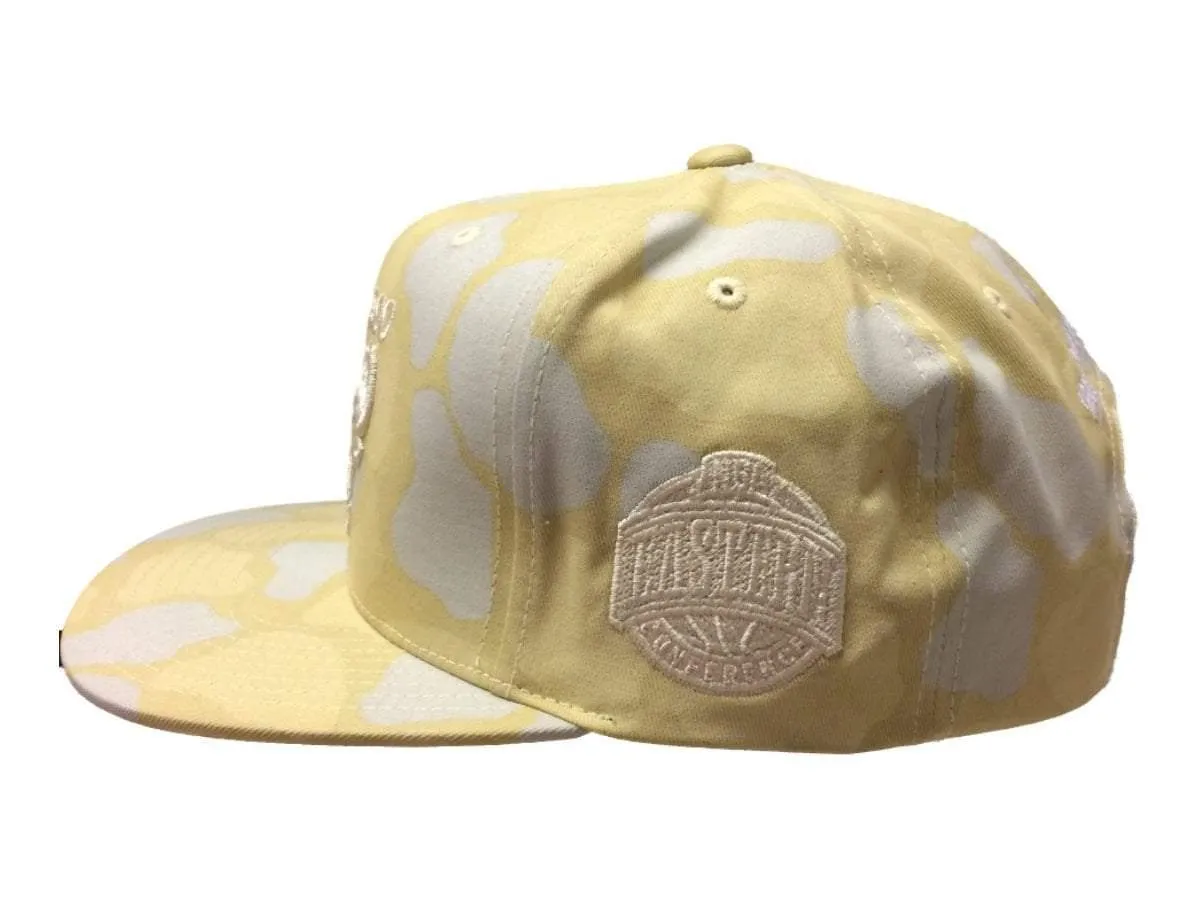 Chicago Bulls Mitchell & Ness Yellow Cow Print Conference Snapback Flat Bill Hat
