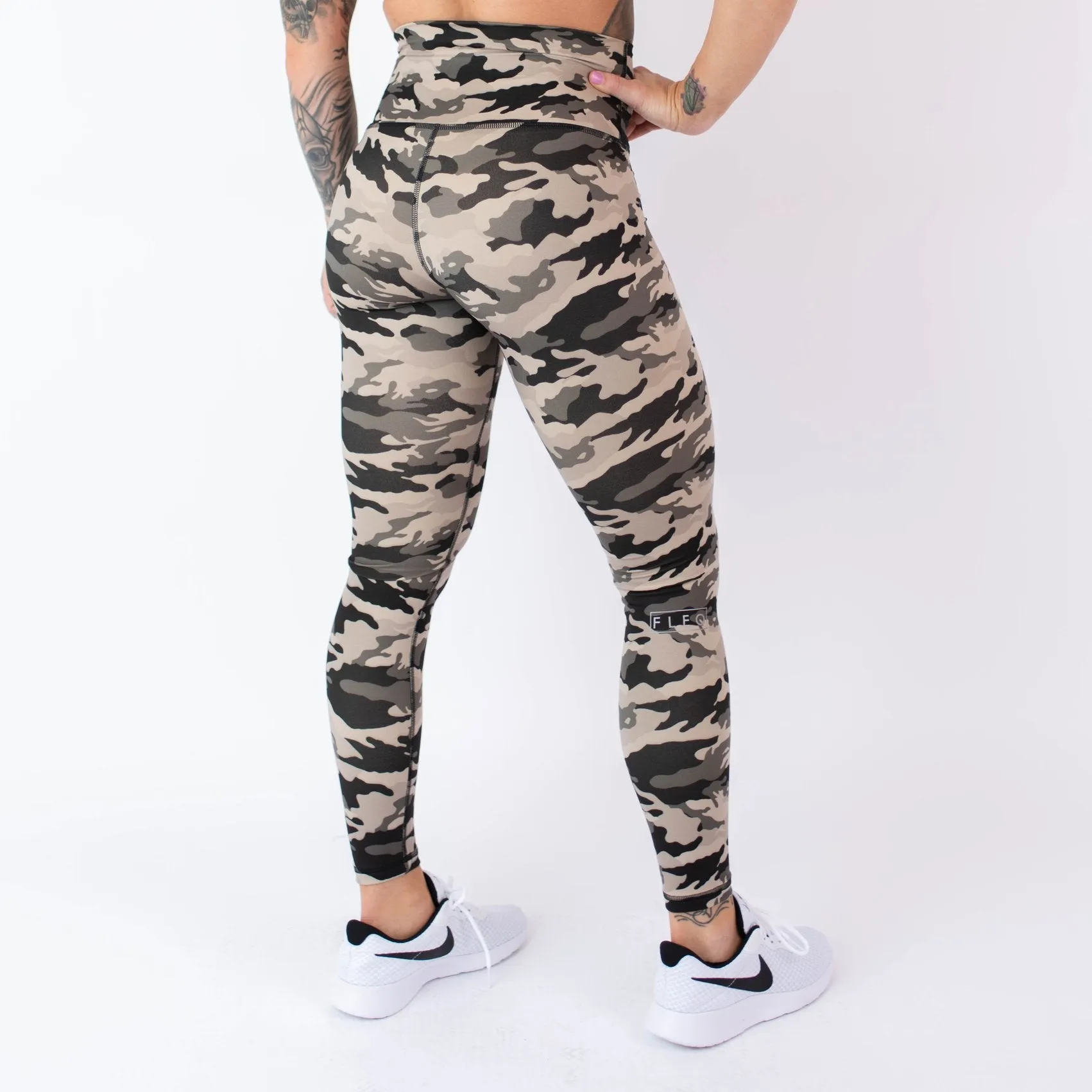 FLEO El Toro 25" Cream Camo Leggings (Bounce)