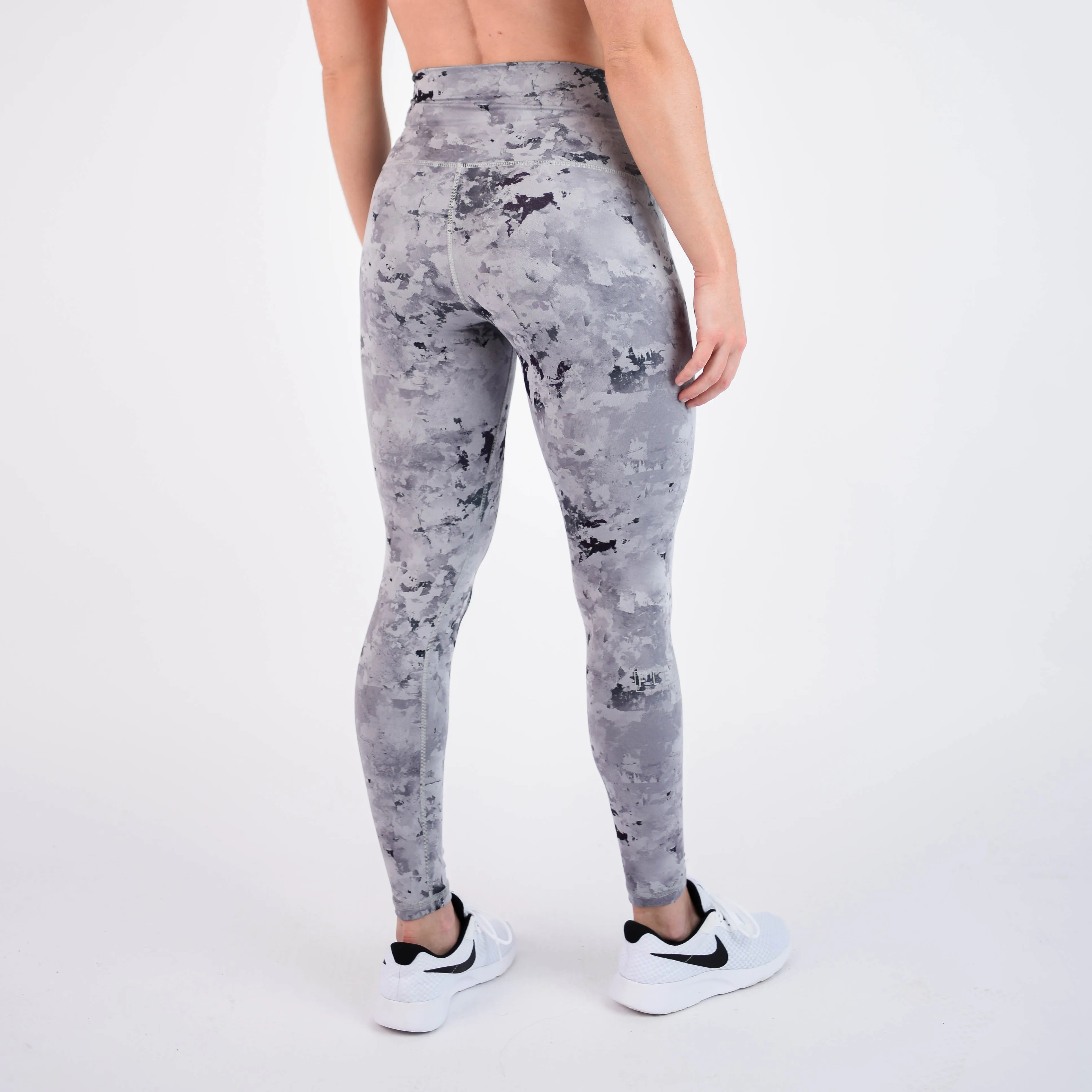 FLEO El Toro 25" Silver Crystal Leggings