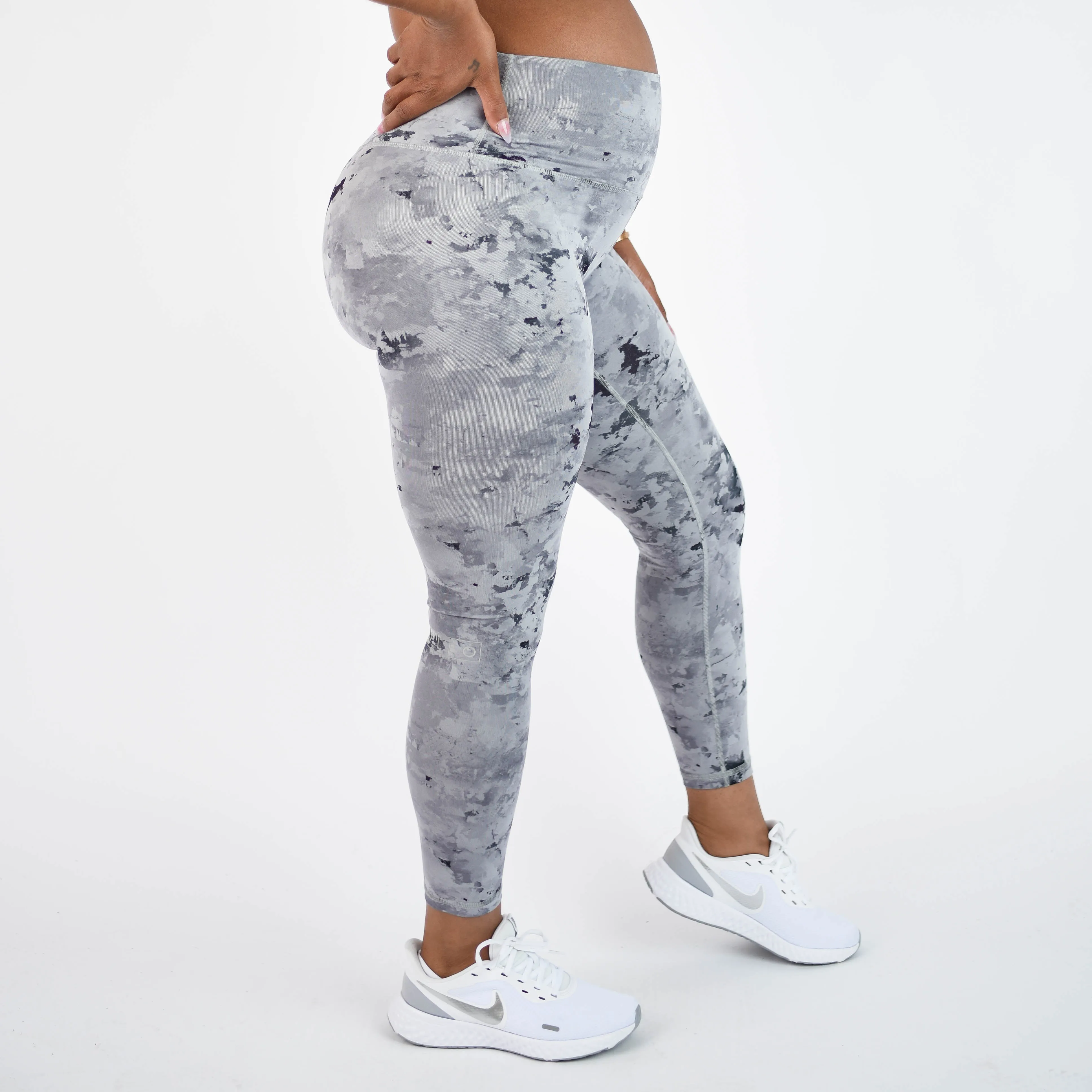 FLEO El Toro 25" Silver Crystal Leggings