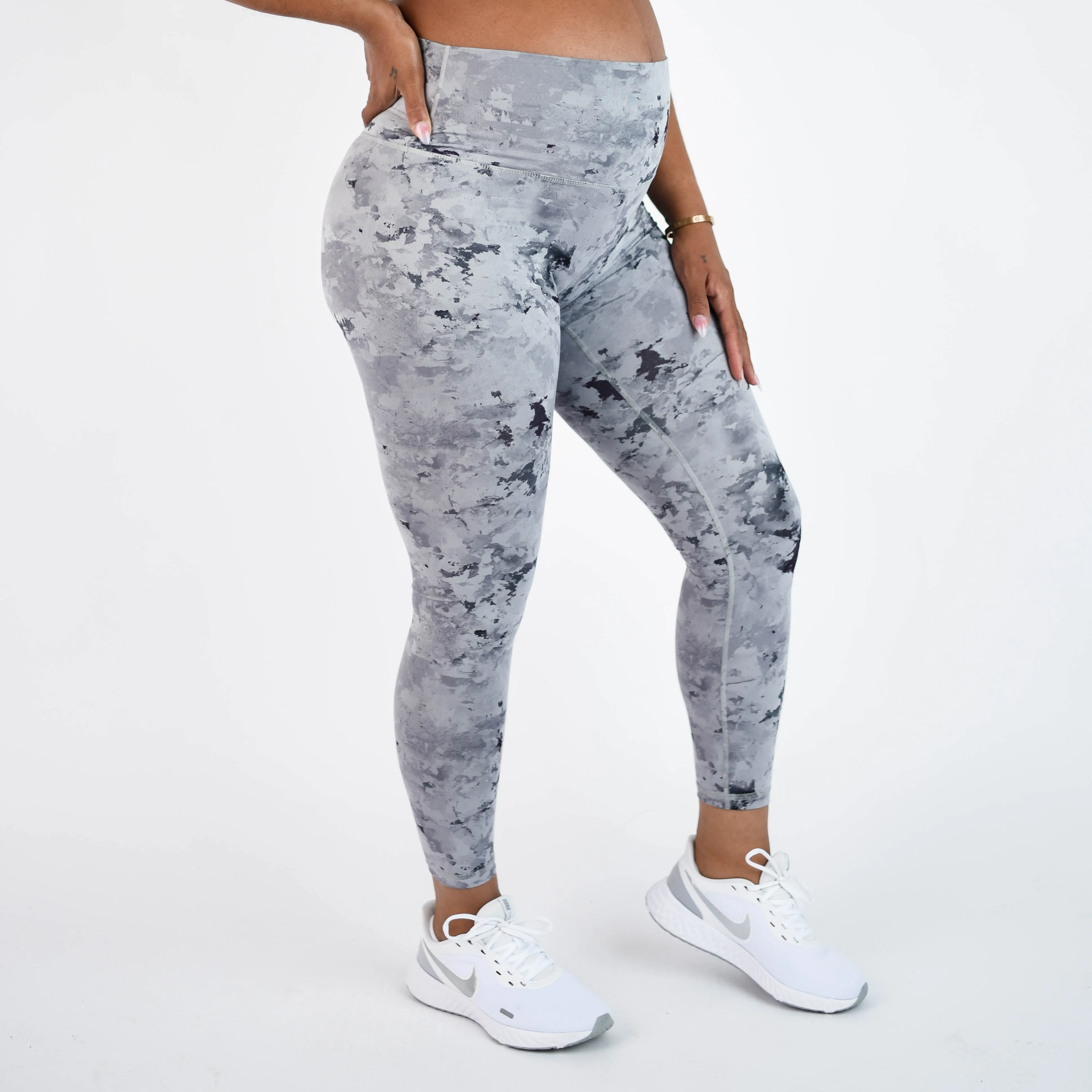 FLEO El Toro 25" Silver Crystal Leggings