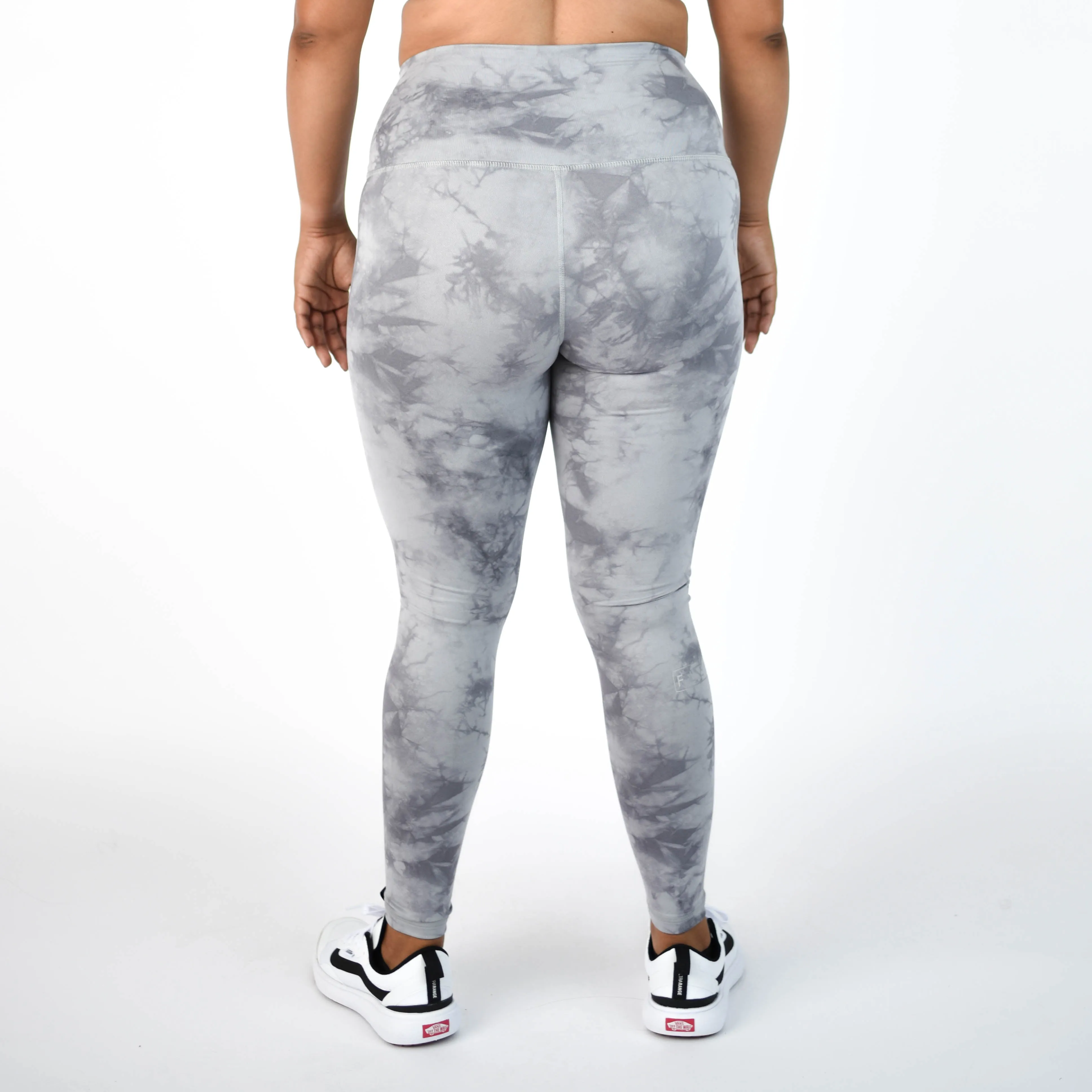 FLEO El Toro 28" Silver Tie Dye Leggings
