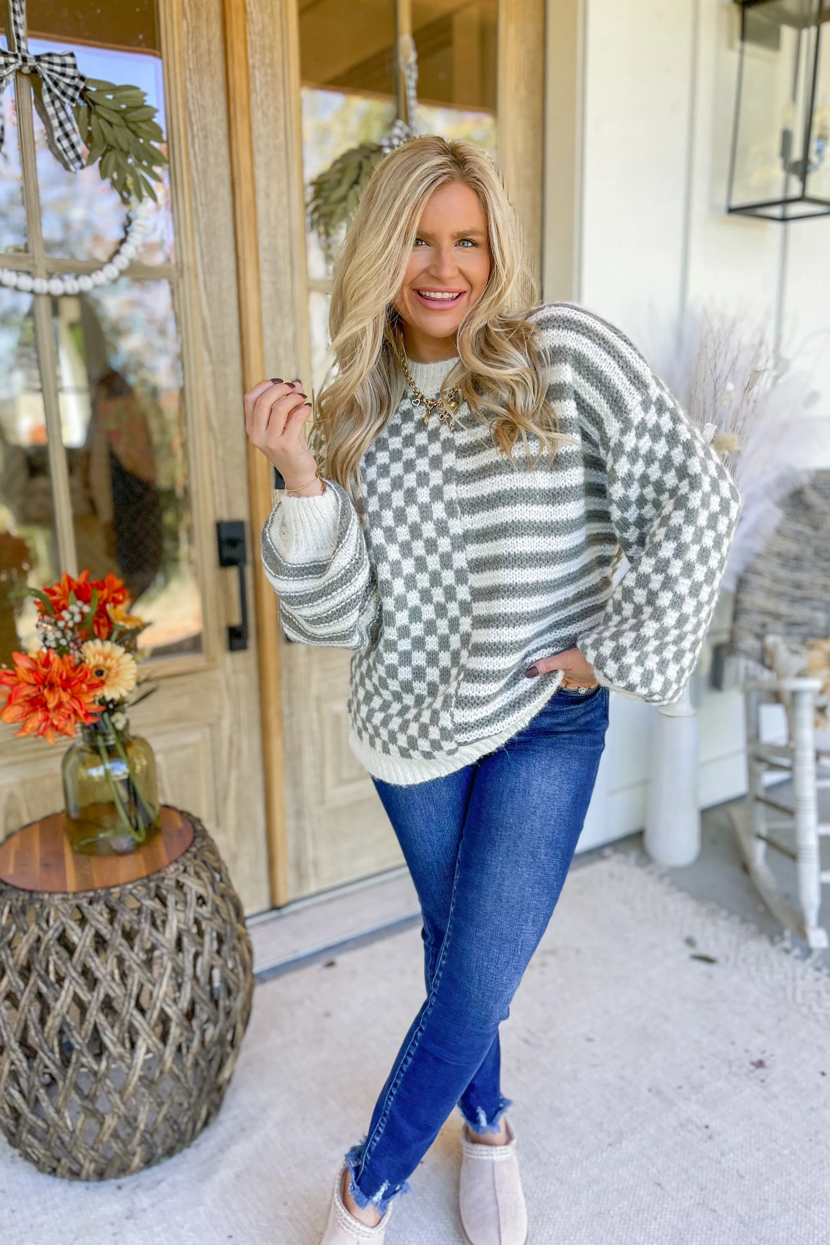 Sharon Round Neck Long Sleeve Checkered Pattern Sweater