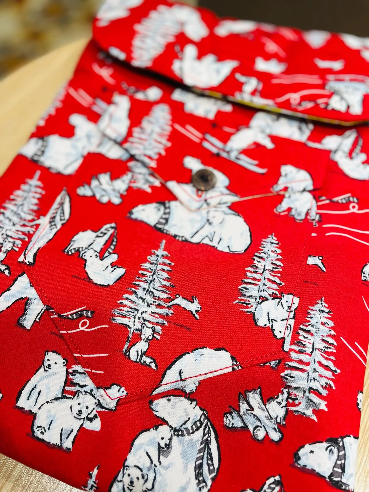 The Polar Playtime 🐻‍❄️ 13inch BeeKeeper Laptop Sleeve